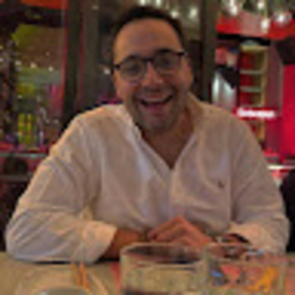 Meet your Posher, Alvaro - Picture 1 of 1